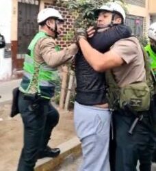 Policía Atrapa a Secuestradores y Libera a Rehén – Perú (vídeo)