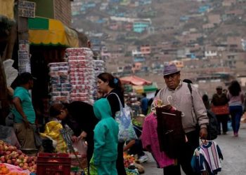 Perú, América Latina y el mundo: más luchas populares contra el capitalismo en crisis deben abrir revoluciones.