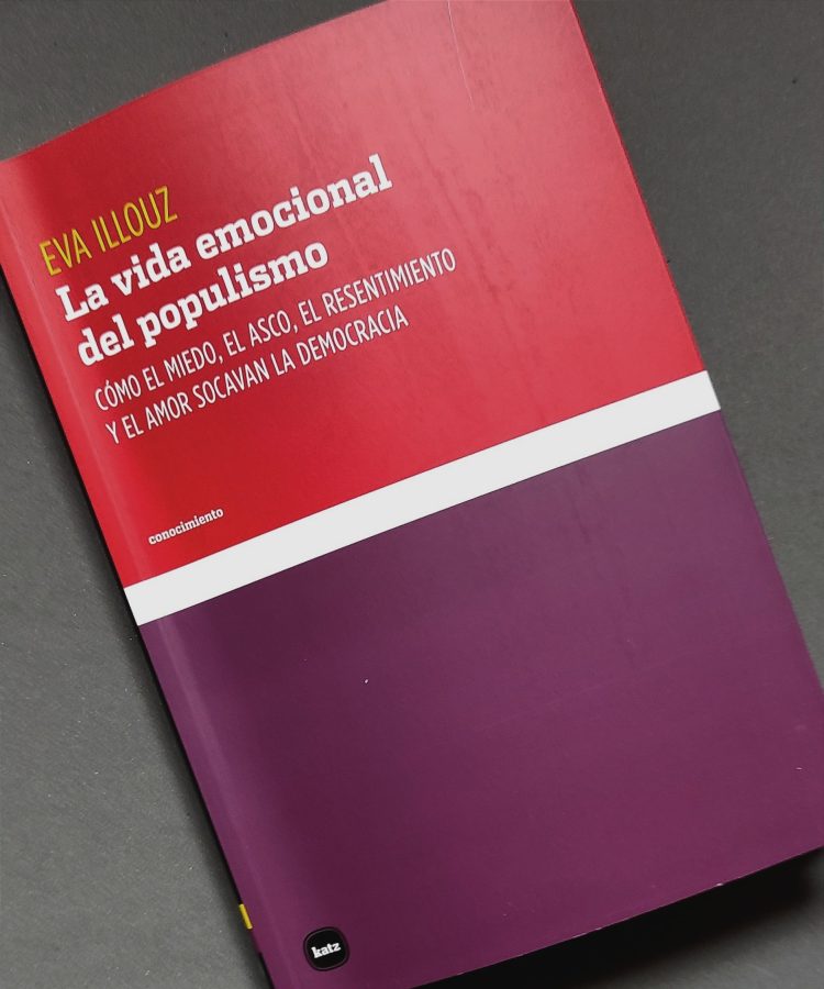 Fascismo y democracia: el gusano en la manzana