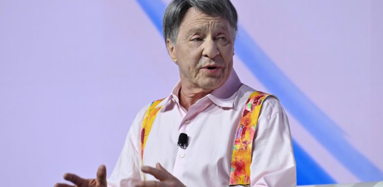 Perú: Inteligencia Artificial prolongara vida del hombre  afirma  Ray Kurzweil pionero de la IA