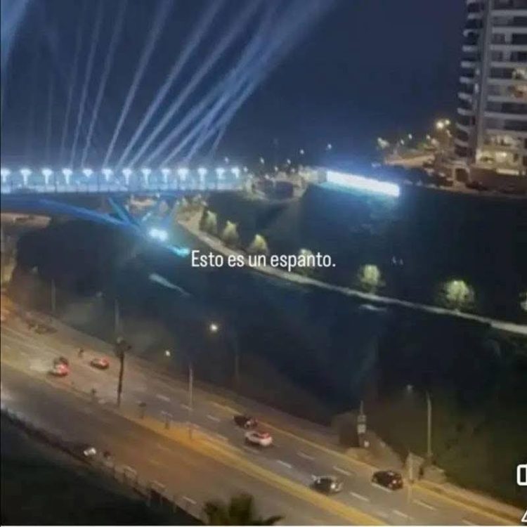 Perú: siguen los robos en gestión de Alcalde Porky: puente azul está sobrevalorado.